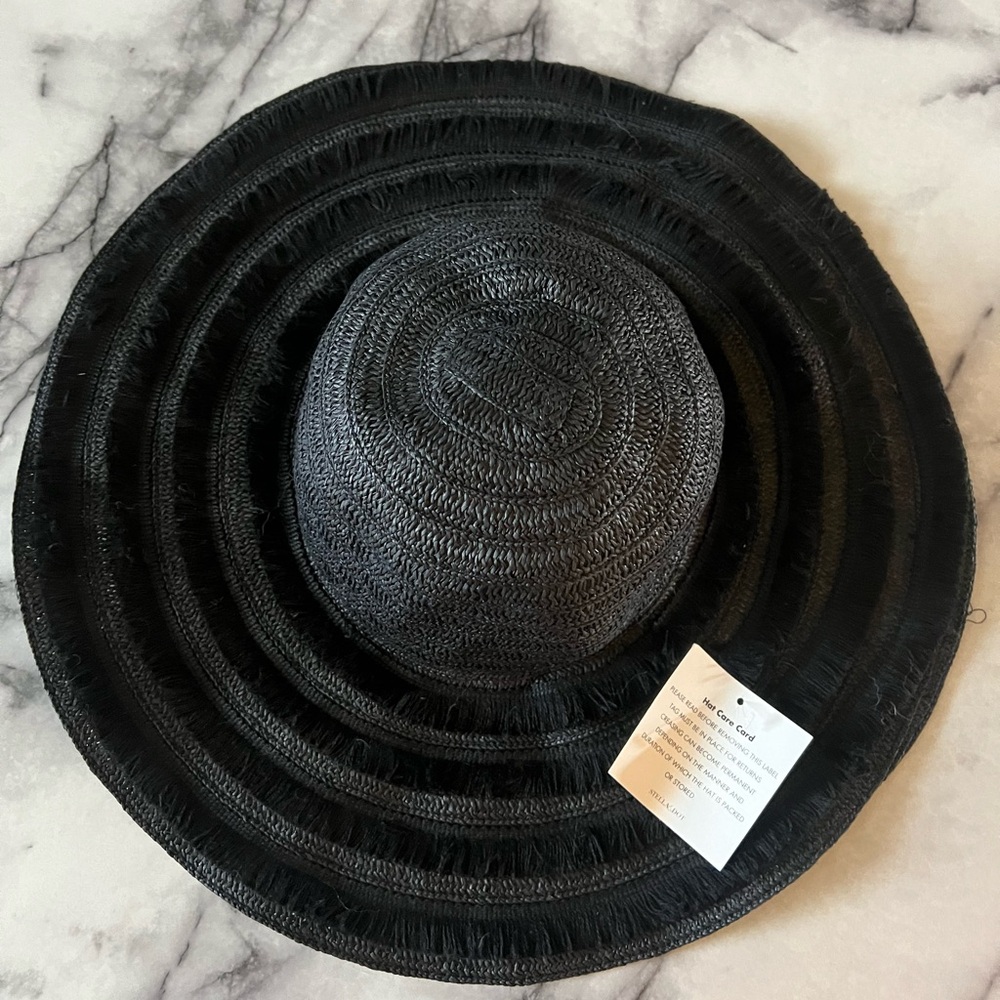 Stella & Dot Black Woven Beach hat